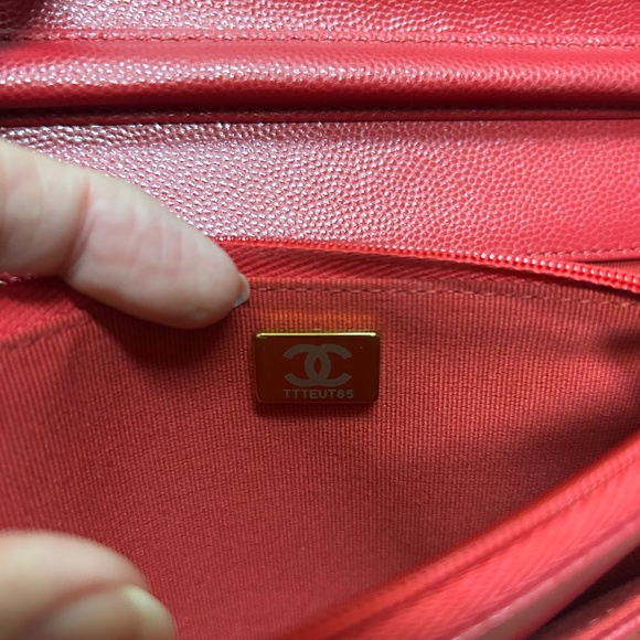 Chanel Wallet on a Chain Brand New!❤️ - Picture 6 of 7